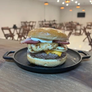 Hambúrguer Tropical